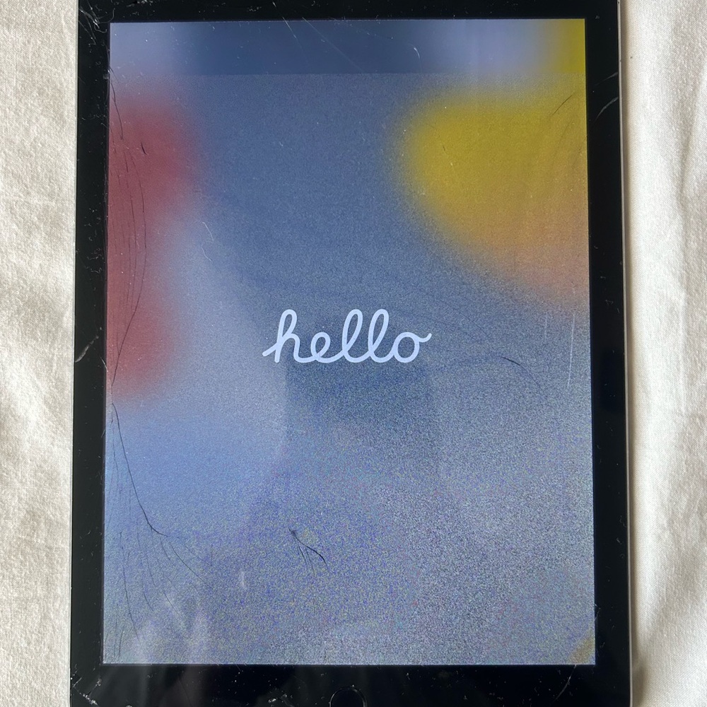 Apple iPad Air 2nd Gen A1566 9.7" 64GB Wi-Fi Tablet Broke Screen Rd Description